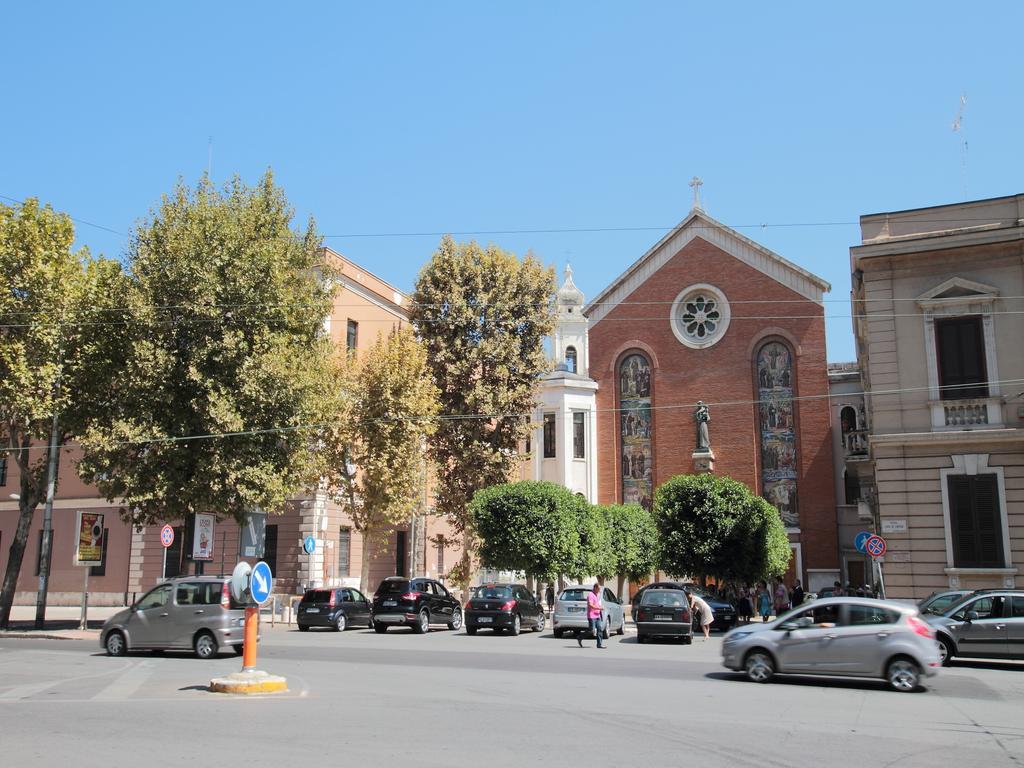 Guest House Stazione Centrale Bari Exterior foto